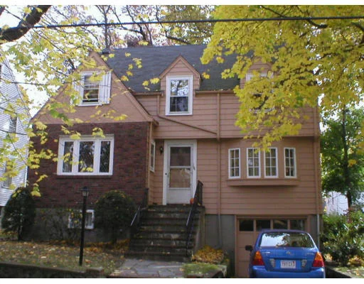 Photo of 196 Cedar Ave.