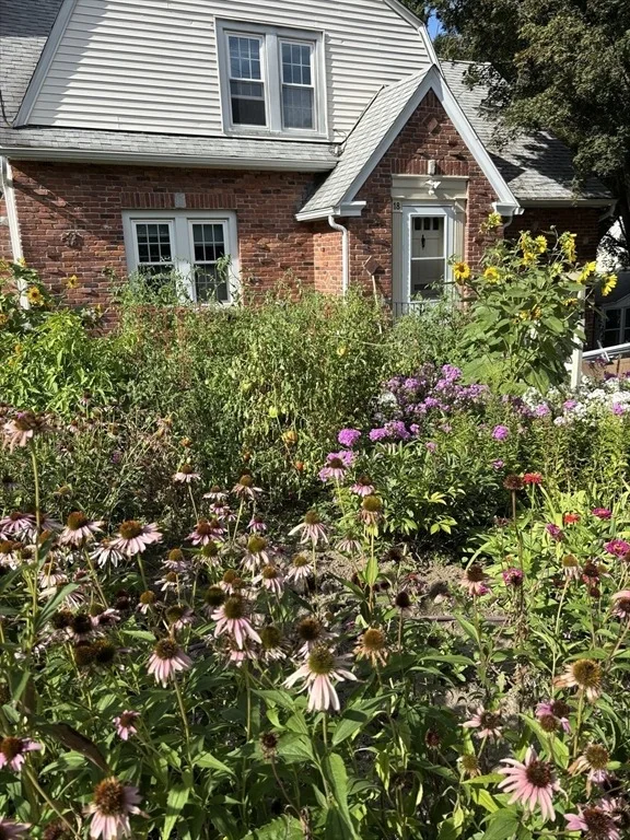 Photo of 18 Zenith Drive
