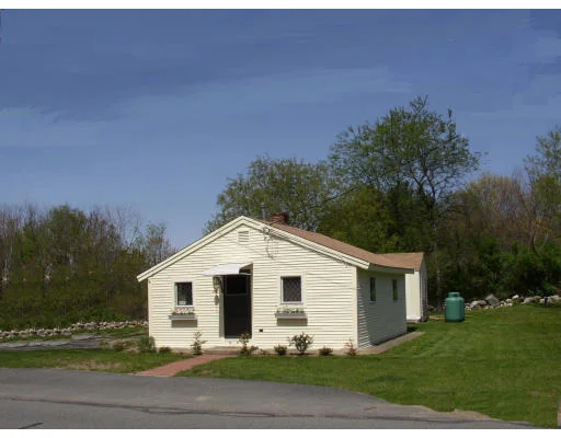 Photo of 124 West Acton Road