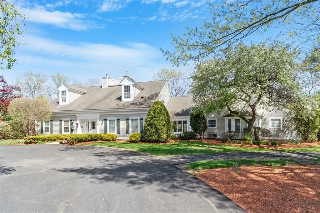 Photo of Unit D at 500 Brookside Drive