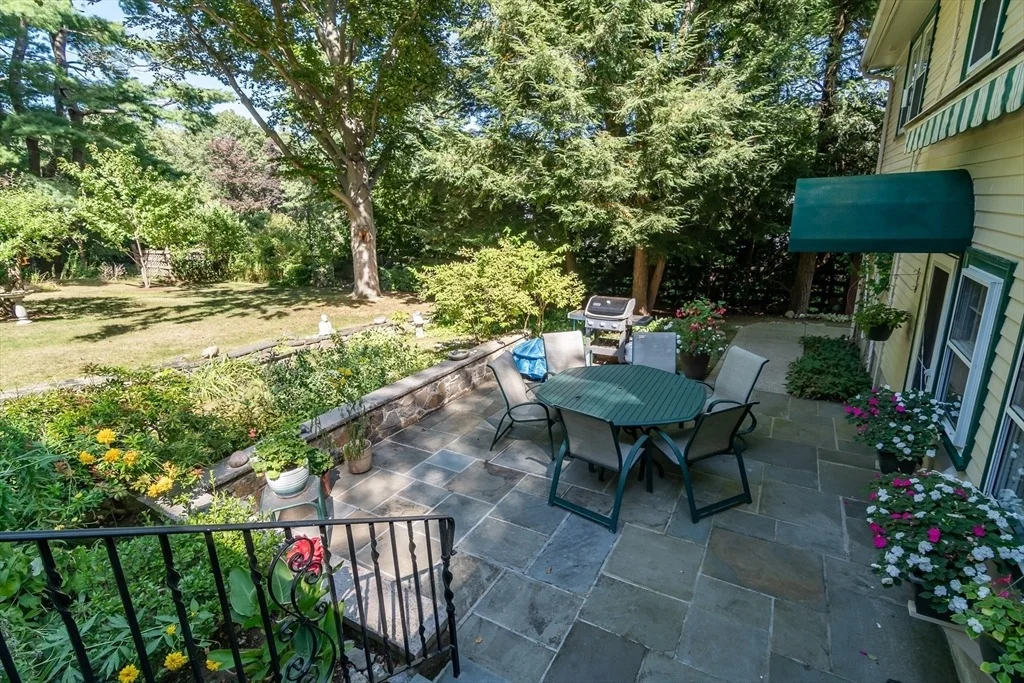 Photo of 365 Dover Road