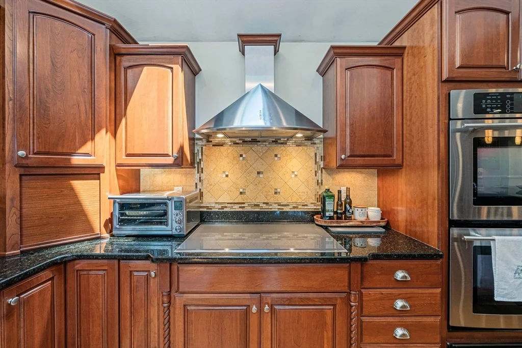 Photo of 136 Wolf Pond Road