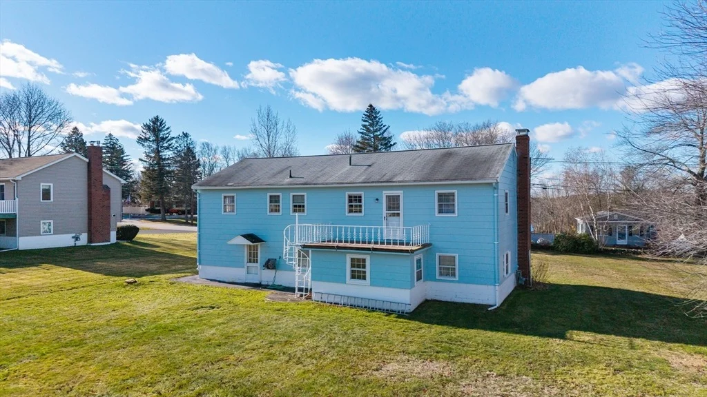 Photo of 321 Old Marsh Hill Road