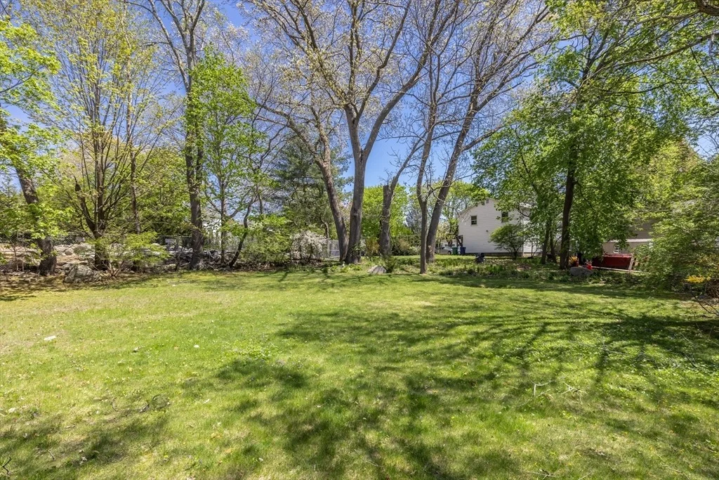 Photo of 32 Smith Ave