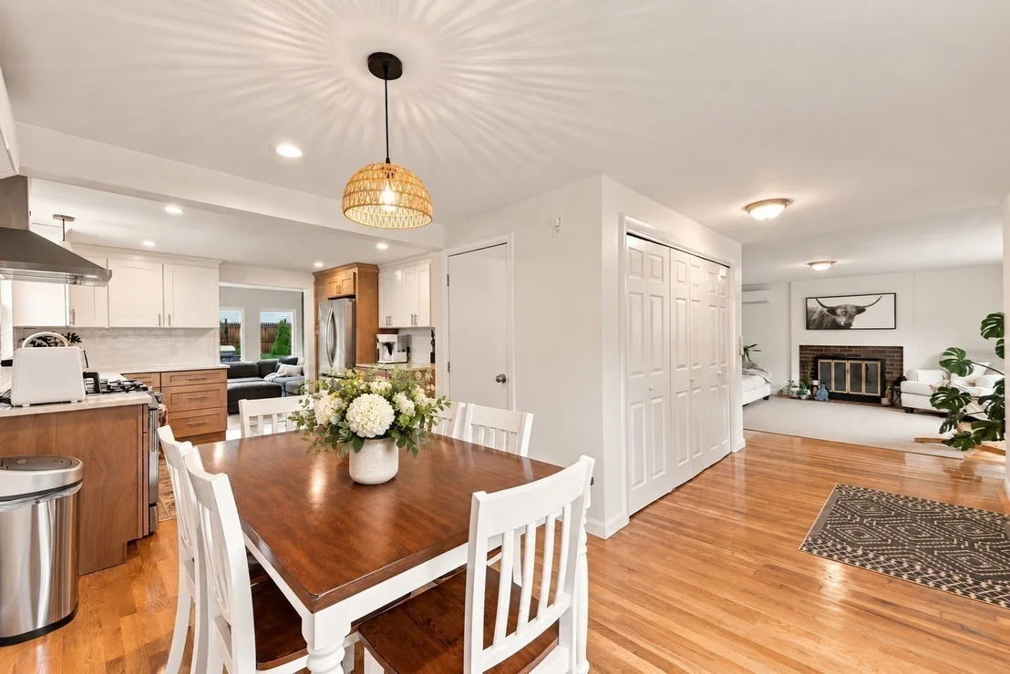 Photo of 59 Colonial Ave