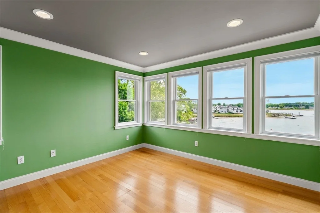Photo of 35 Doty Ave