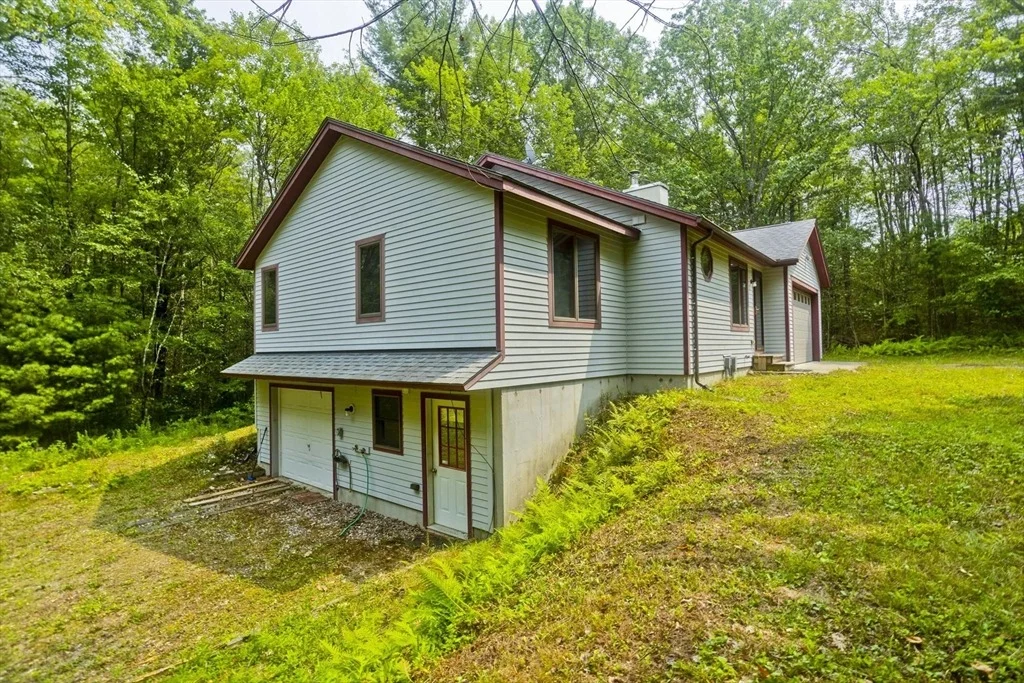 Photo of 95 W Hill Rd