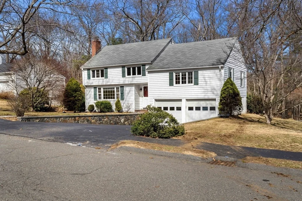 Photo of 7 Putney Ln