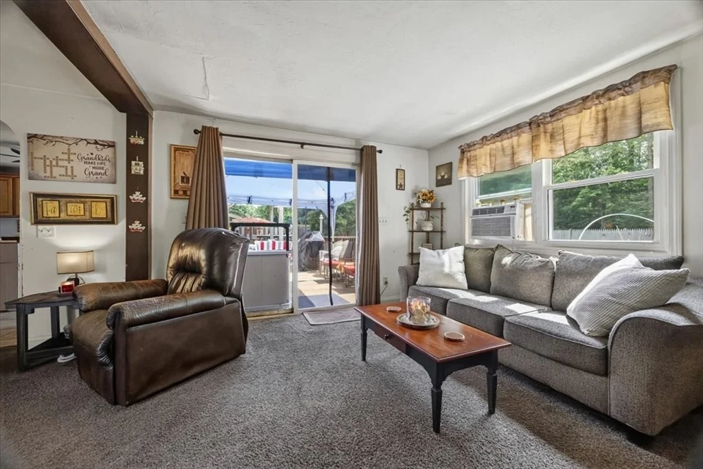 Photo of 52 Boyle Rd
