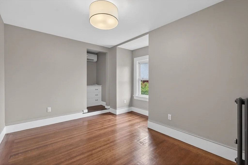 Photo of 25 Browning Rd