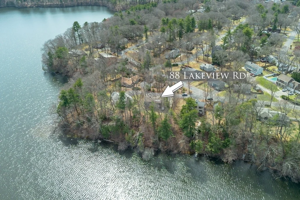 Photo of 88 Lakeview Rd