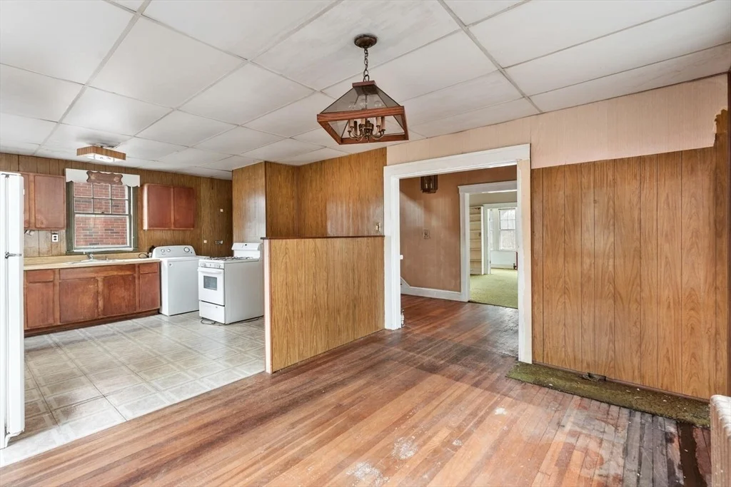 Photo of 312 Charles River Rd