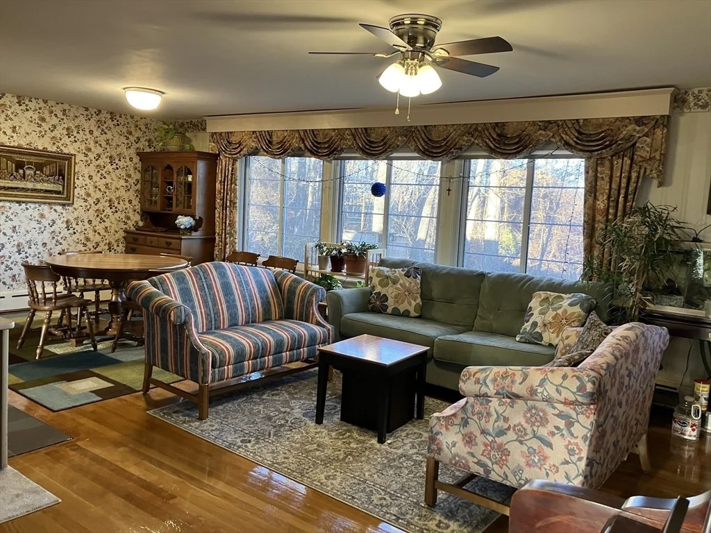 Photo of 21 Trinity Ave