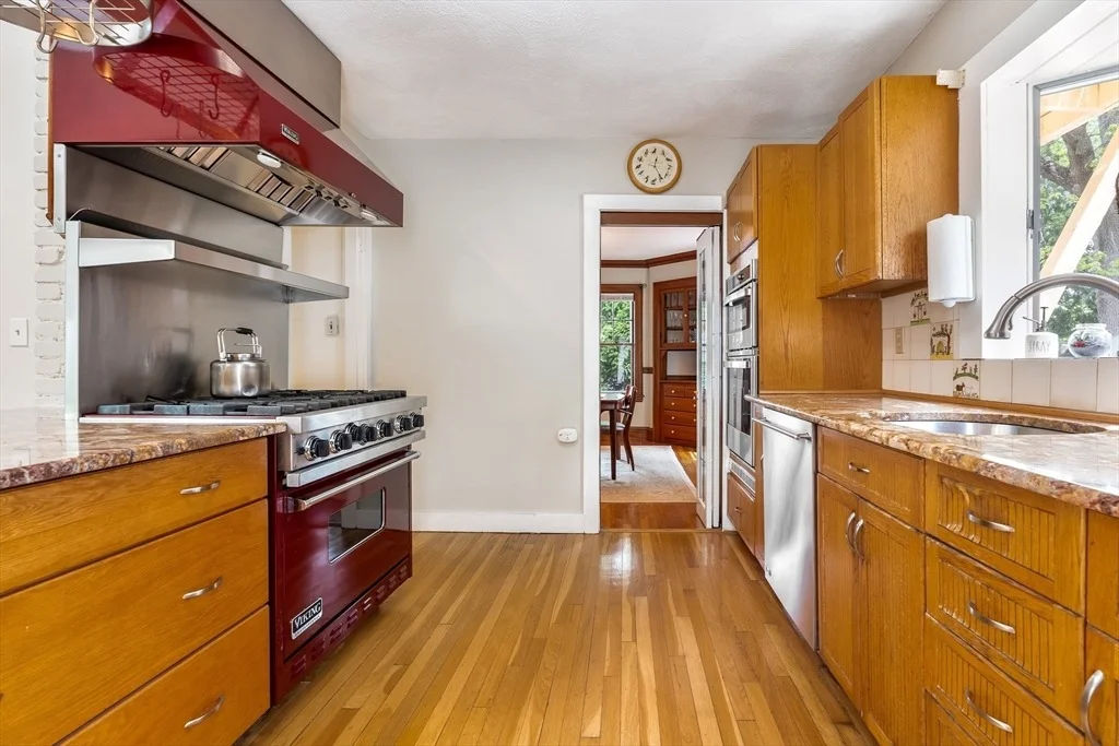 Photo of 12 Grandview Rd