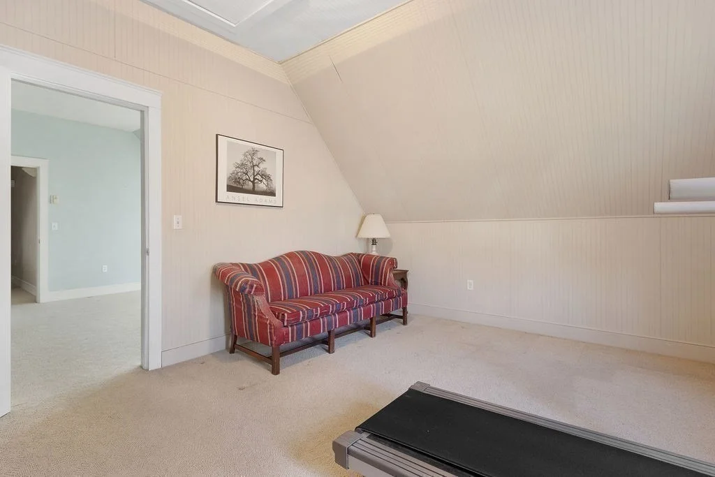 Photo of 169 Maple St