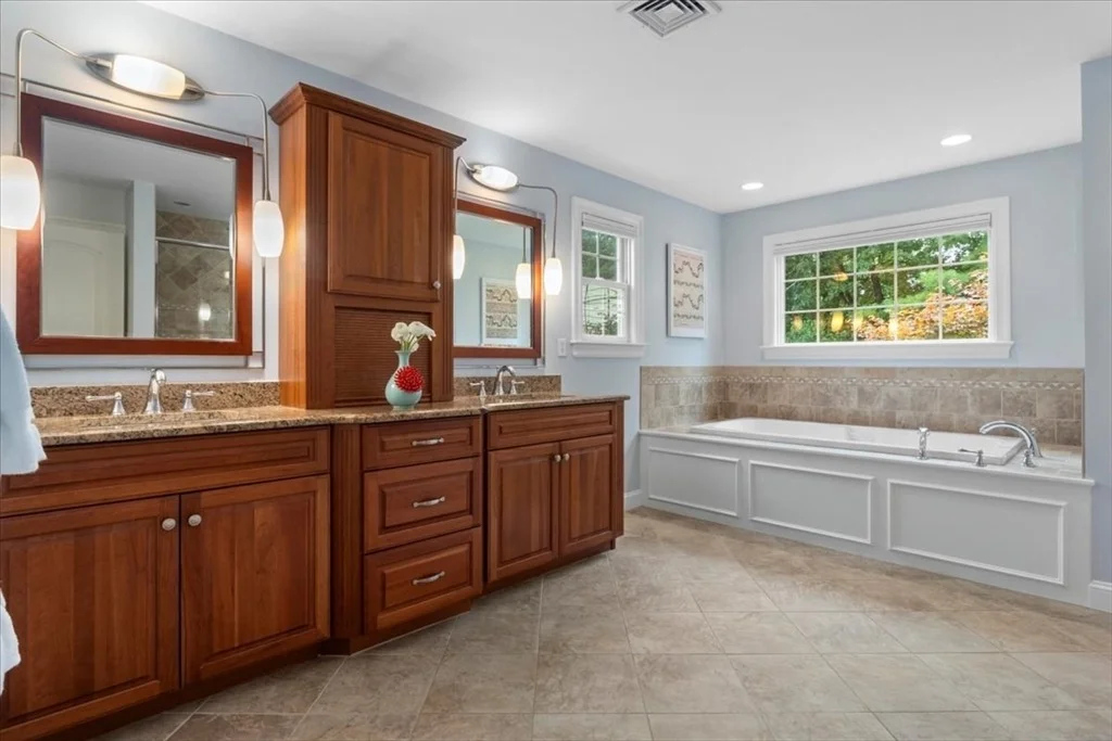 Photo of 38 Longacre Road