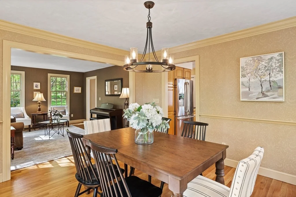 Photo of 825 Brockelman Rd