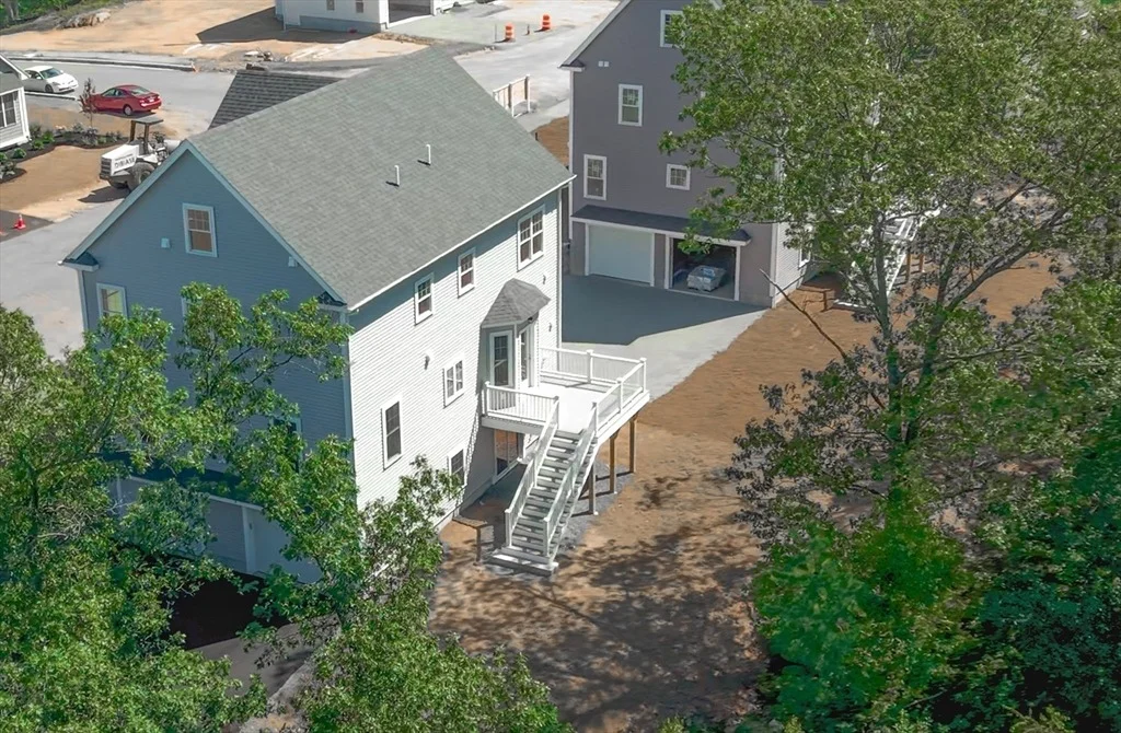 Photo of 11 Strongwater Drive