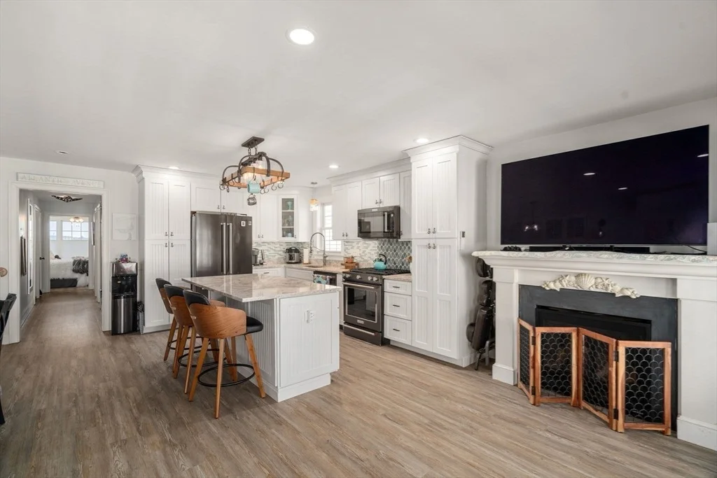 Photo of 16 Atlantic Ave