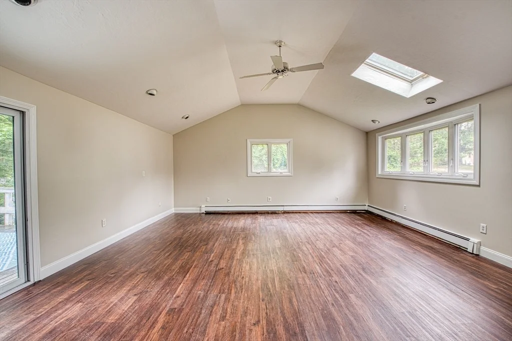 Photo of 7 Laurel Road