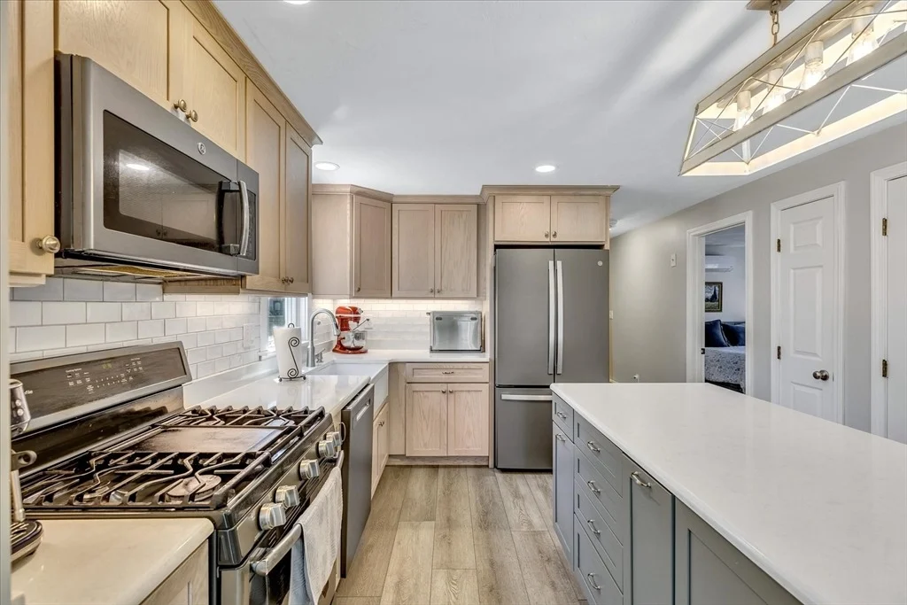 Photo of 12 Drew Ln