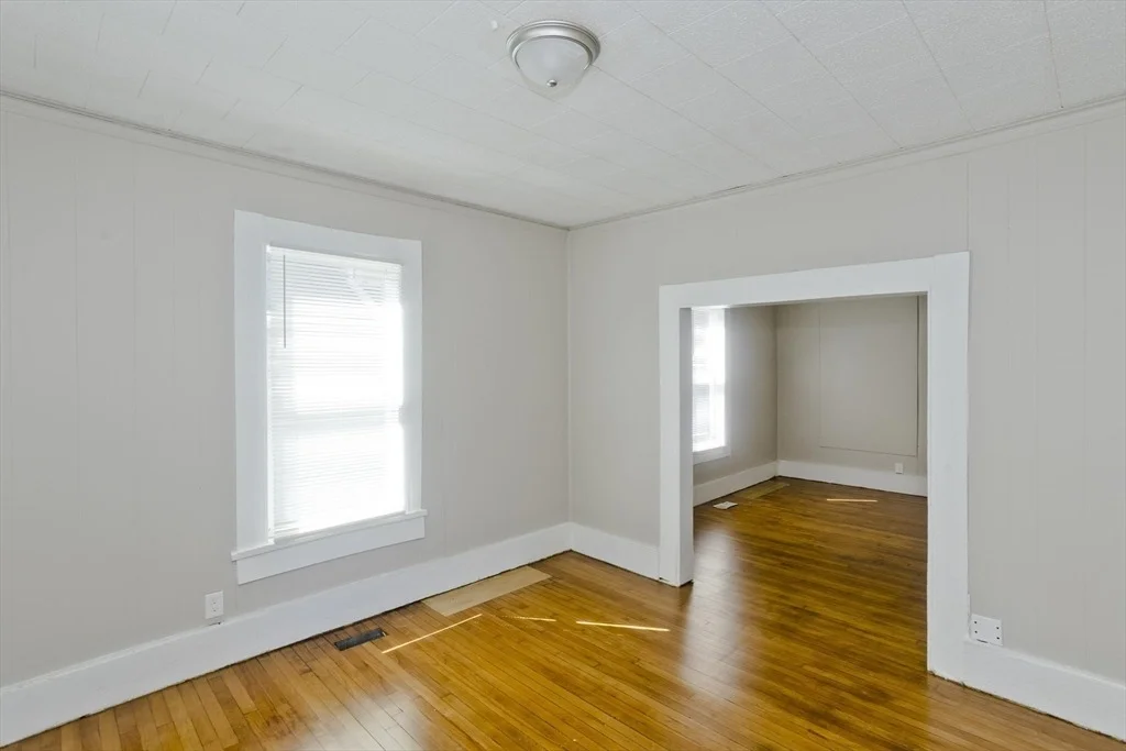 Photo of 30 Hawthorne St