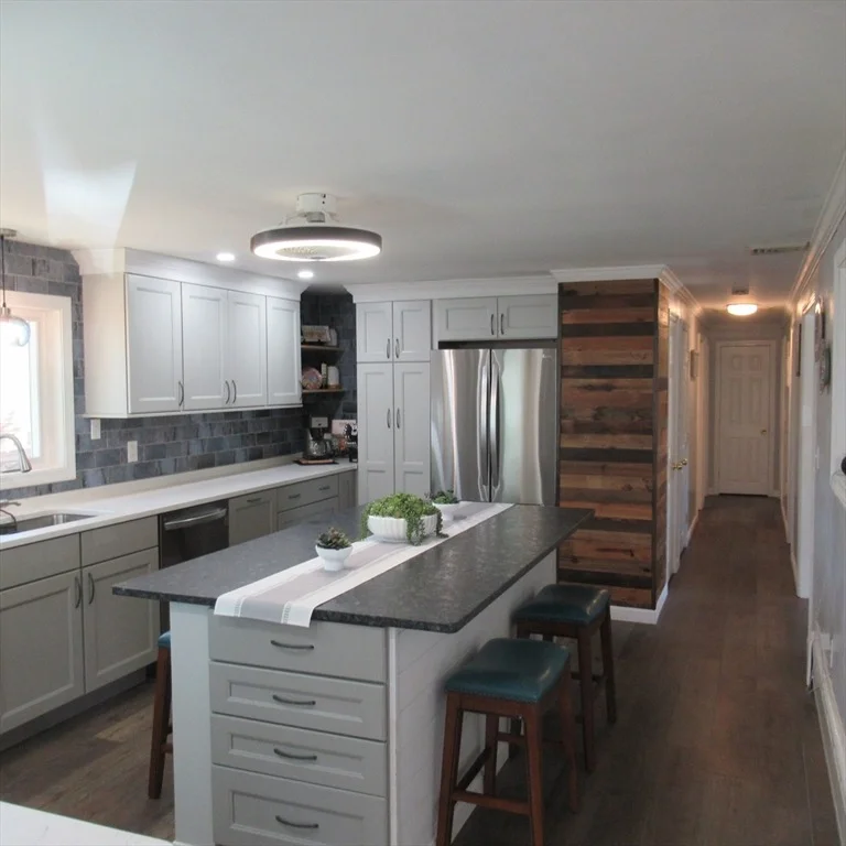 Photo of 116 Commonwealth Ave