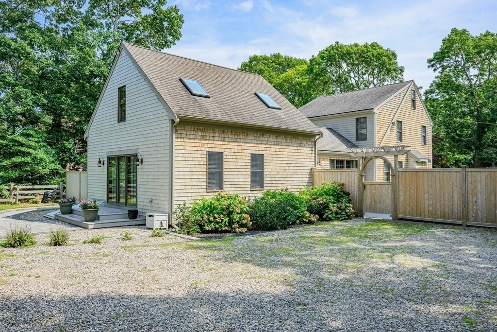 Photo of 134 School St