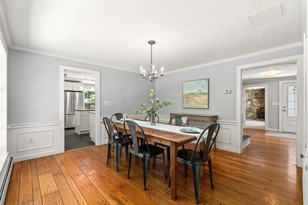 Photo of 153 Raddin Rd
