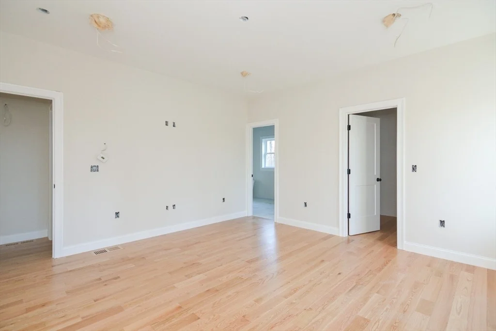 Photo of 364 Townsend Hill Rd