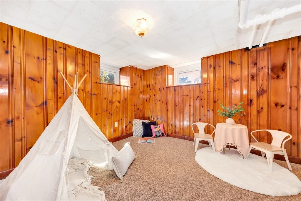Photo of 39 Pine Ridge Road