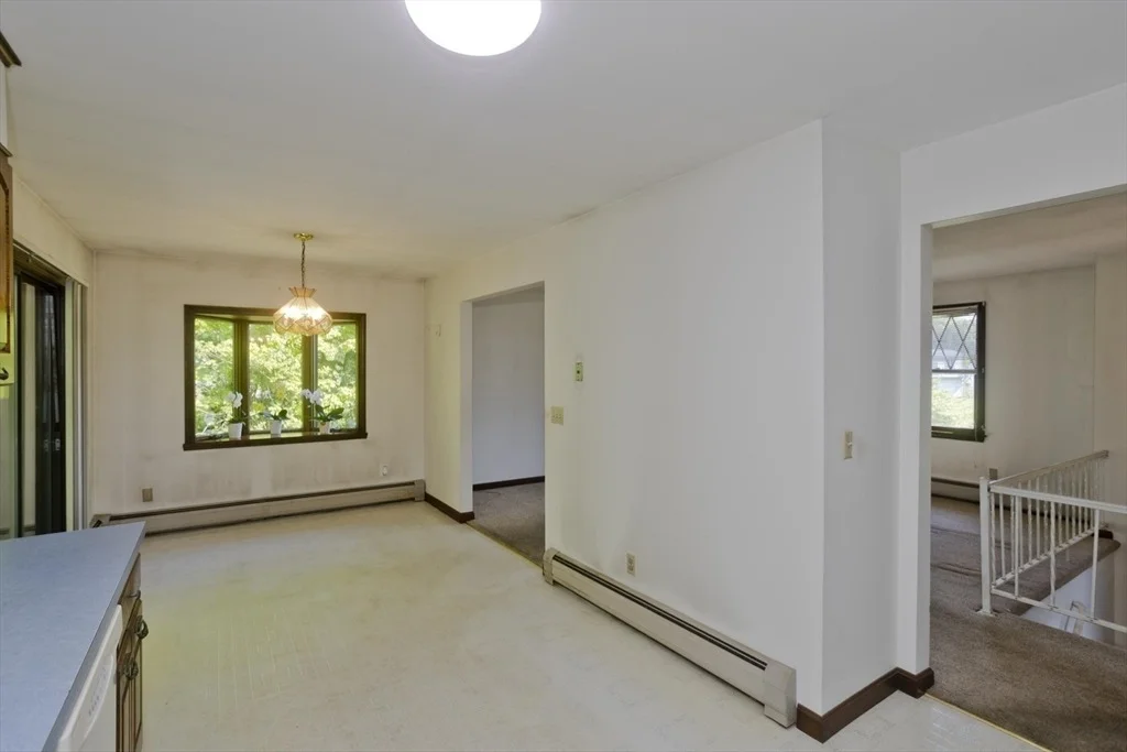 Photo of 6 Pine Wood Dr