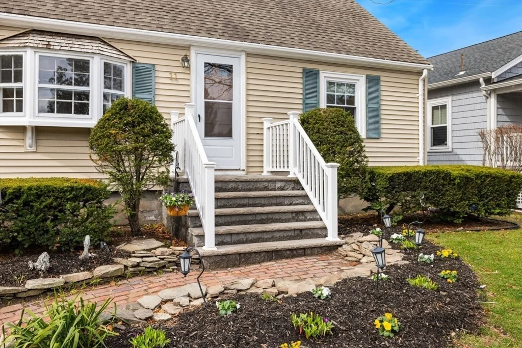 Photo of 11 Warren St