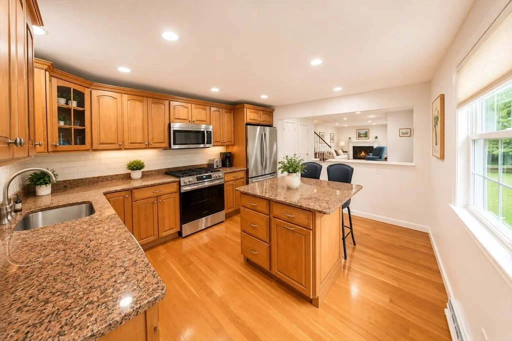 Photo of 33 Edgewood Rd