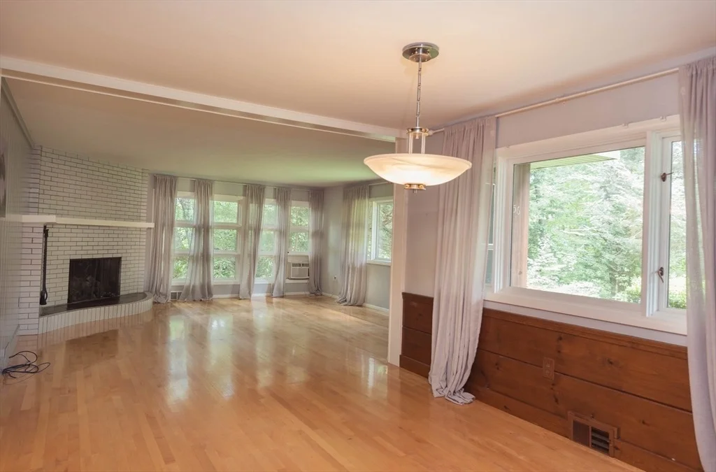 Photo of 56 Carleton Road