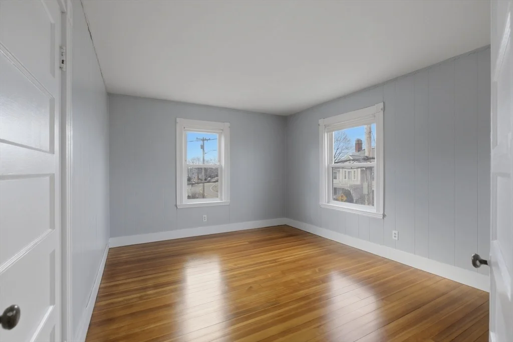 Photo of 83 Franklin St