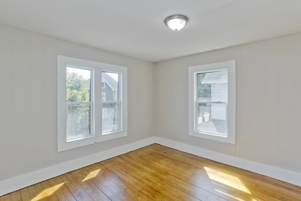 Photo of 30 Hawthorne St