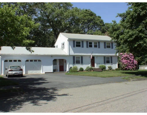 Photo of 11 Kimberly Drive