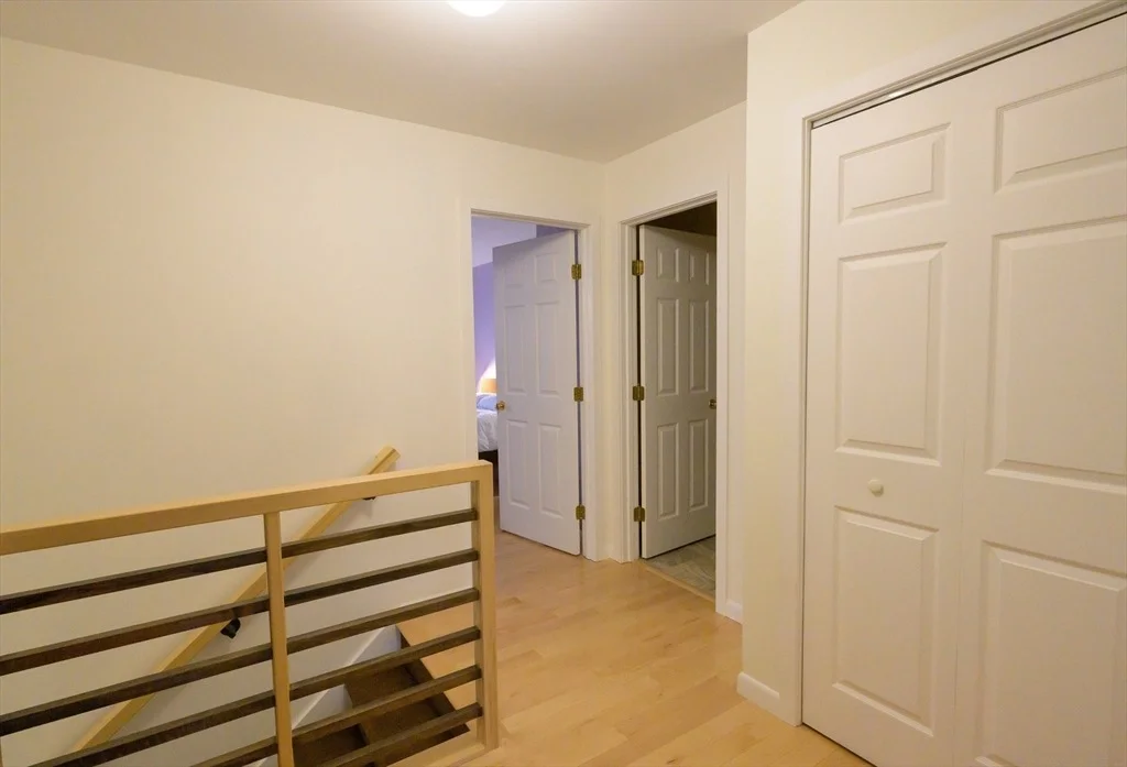 Photo of 39 Dennis Dr