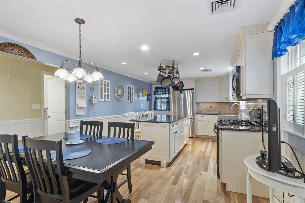 Photo of 93 Fowler Rd