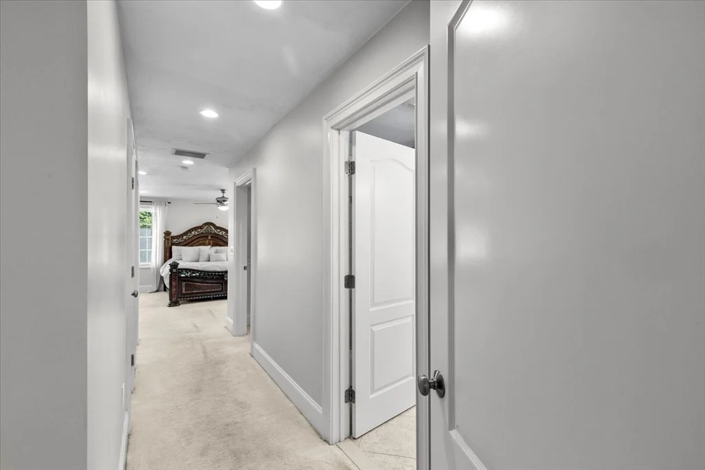 Photo of 71 Silver Fox Rd