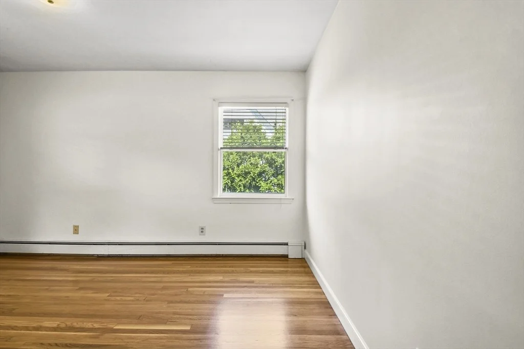 Photo of 16 Chilton Rd