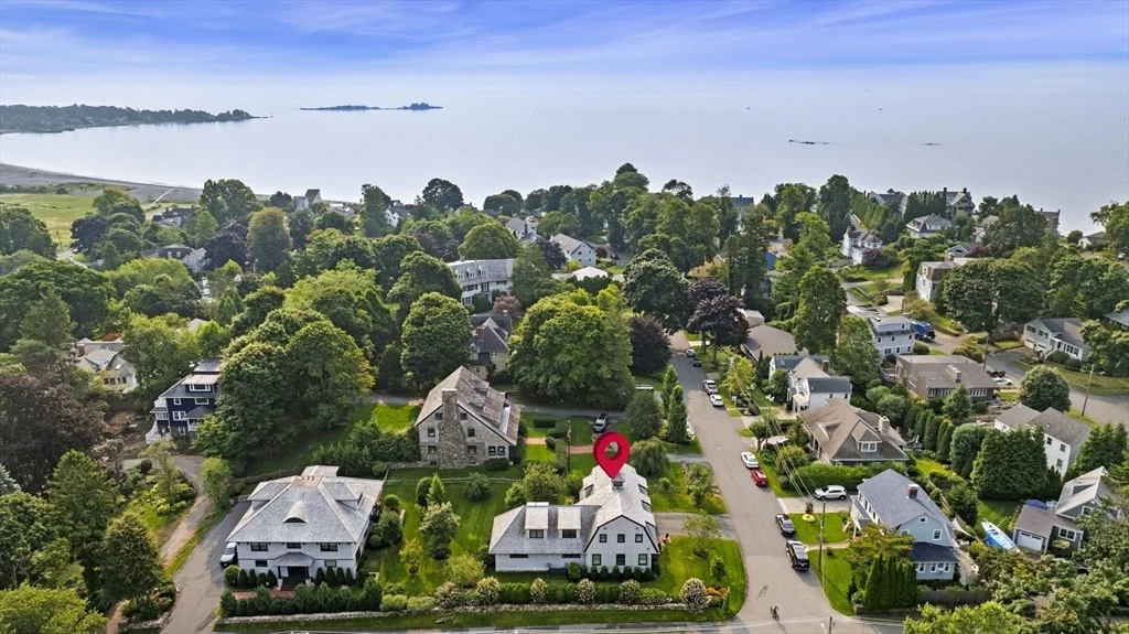 Photo of 4 Gallison Avenue