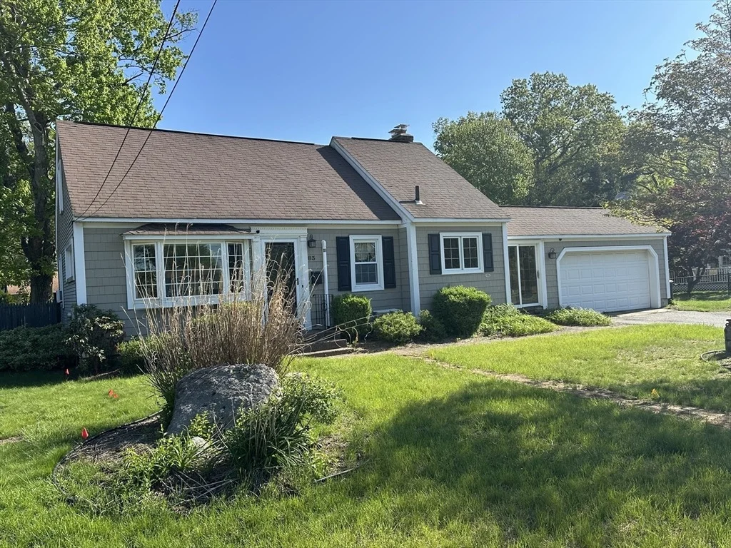 Photo of 83 Memorial Dr.