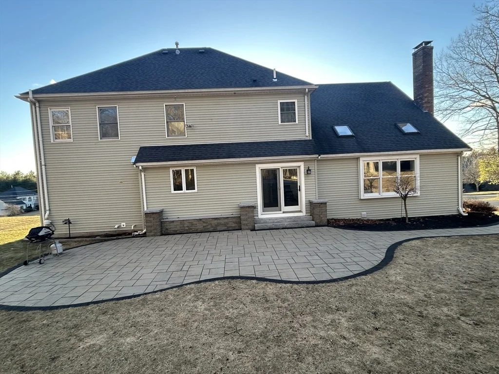Photo of 84 Jefferson Rd