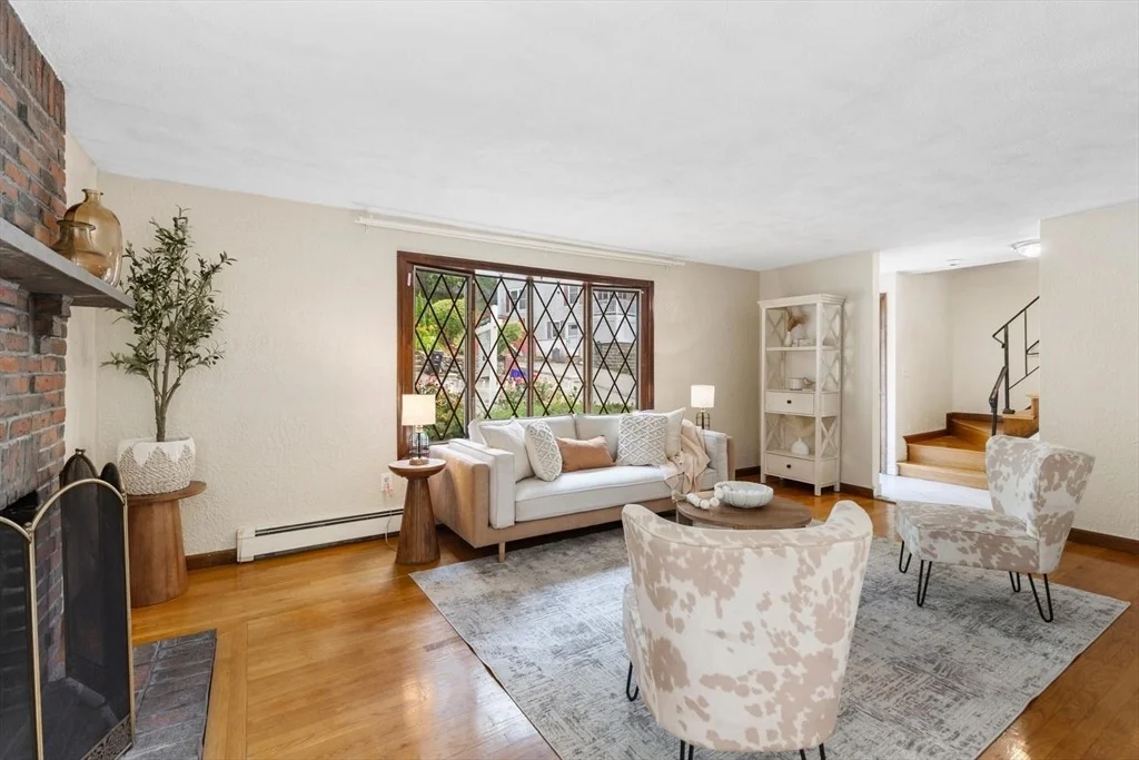 Photo of 70 Crescent Lane