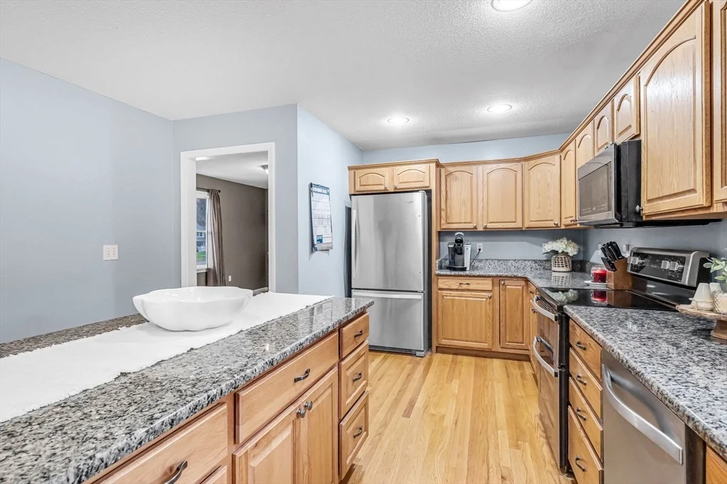 Photo of 12 Salerno Dr