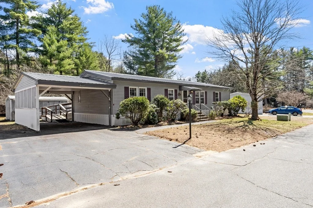 Photo of 74 Earl Drive