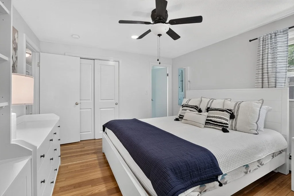 Photo of 8 Charlotte Dr