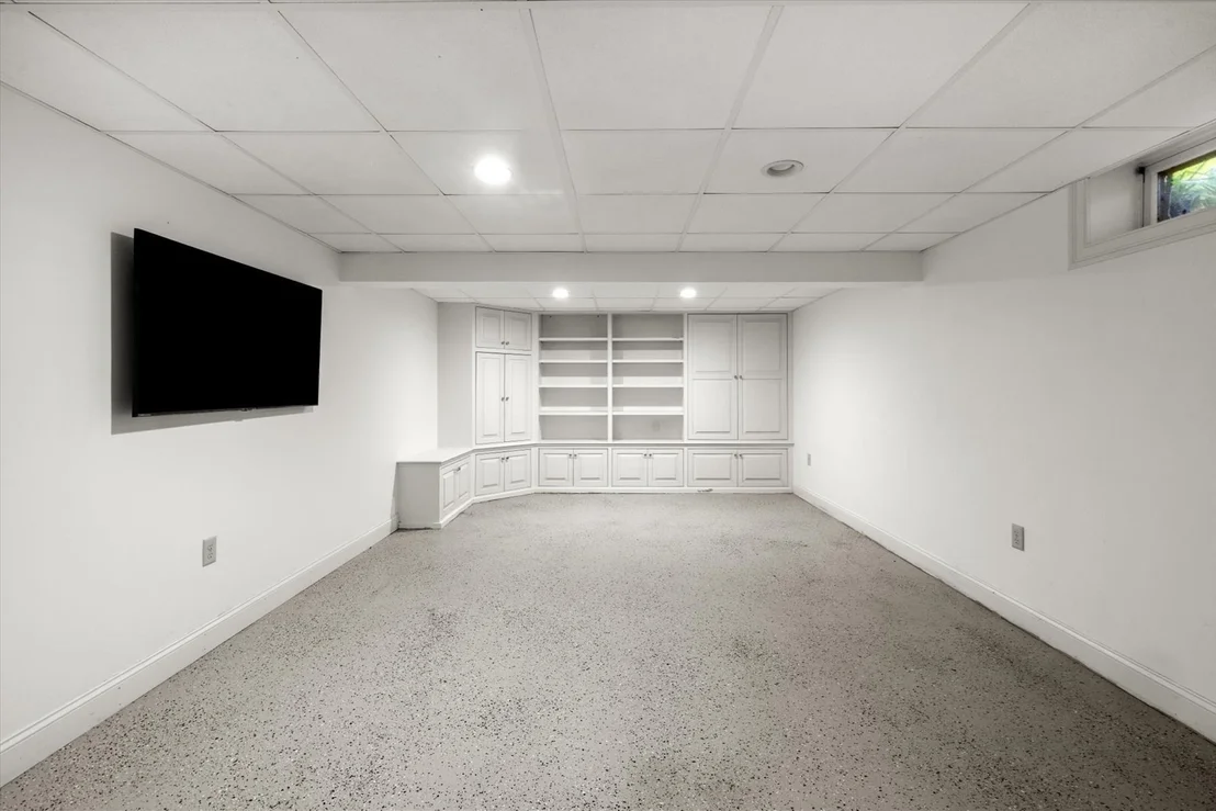 Photo of 34 Sunset Rd